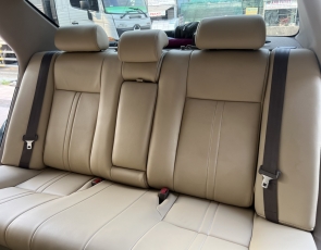 CAMRY LÊN ÁO DA CÔNG NGHIỆP MÀU KEM SANG TRỌNG