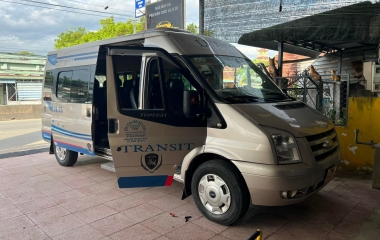 Vệ Sinh Nội Thất Xe Ô Tô